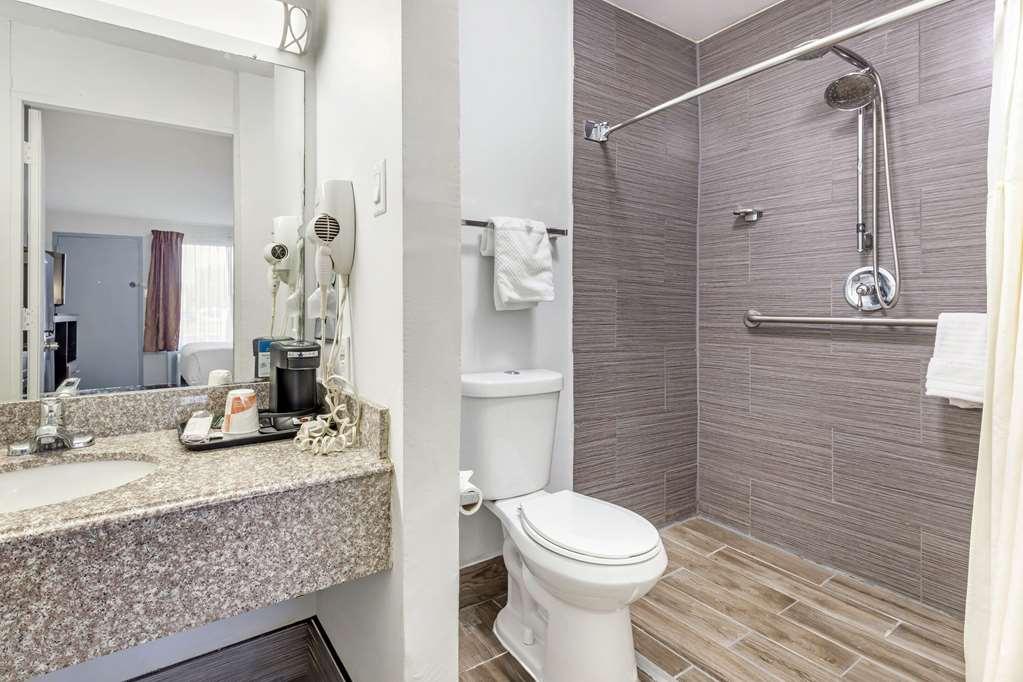 Suburban Studios Гейнсвилл Номер фото